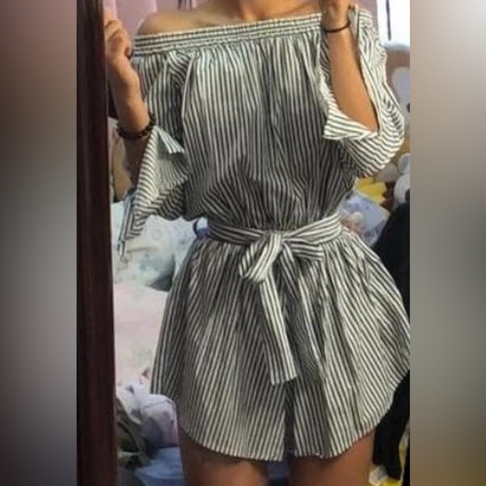FAITHFUL THE BRAND Contemporary Off Shoulder B/W Stripe Split Flare SLV Romper 4